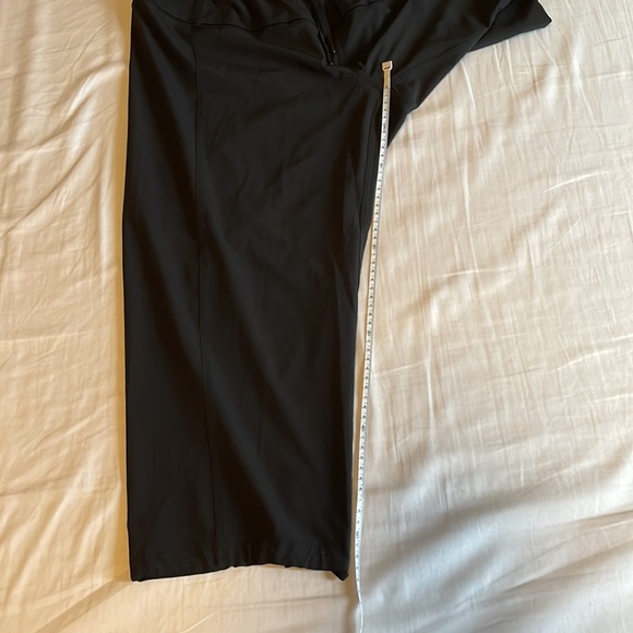 EUC Lululemon Athletica Black Step Lively Crop Pants - Picture 16 of 16